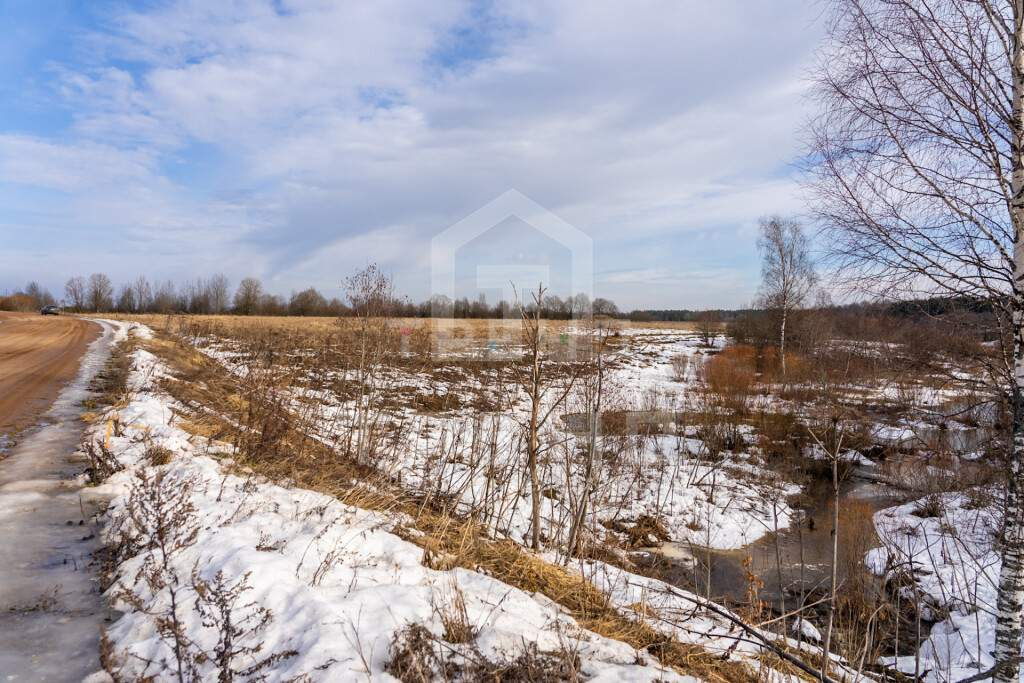 Продам земельный участок 136600 м.кв.