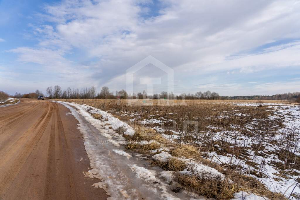 Продам земельный участок 136600 м.кв.
