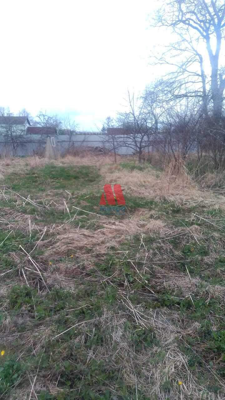 Продам земельный участок 1200 м.кв.