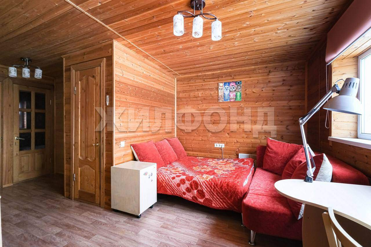 Дом на продажу в Новосибирске, Чемпионская улица фото №15