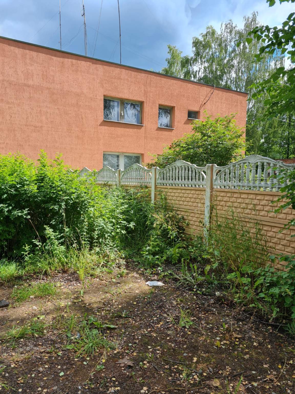 Продам торговое помещение 753.8 м.кв.