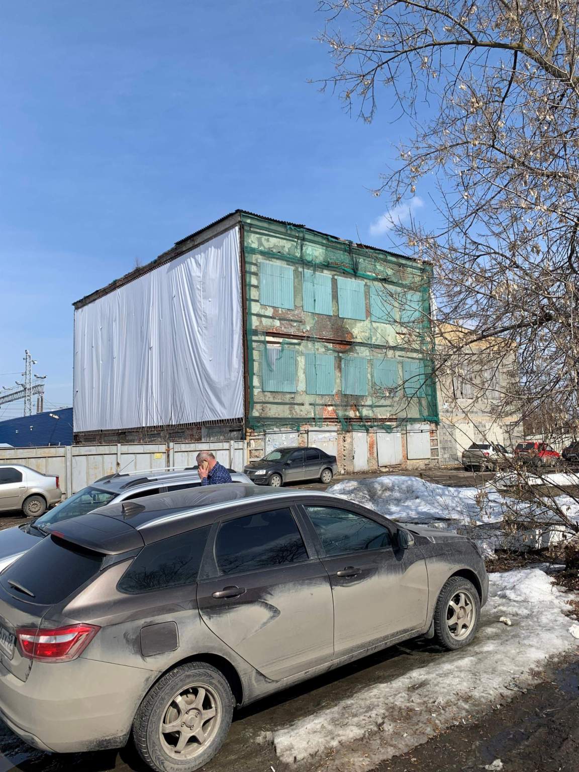 Продам торговое помещение 782.2 м.кв.