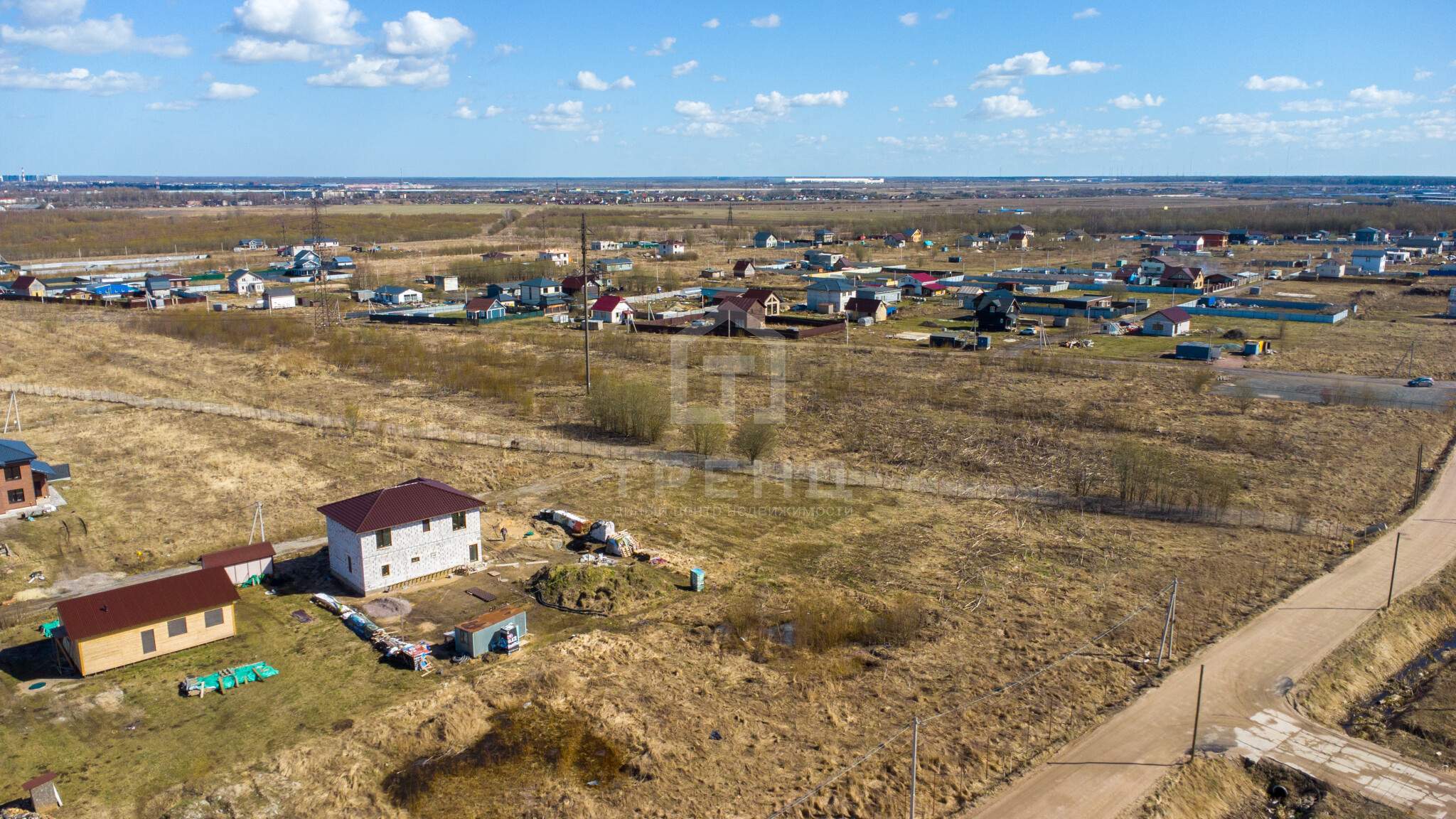 Продам земельный участок 1375 м.кв.