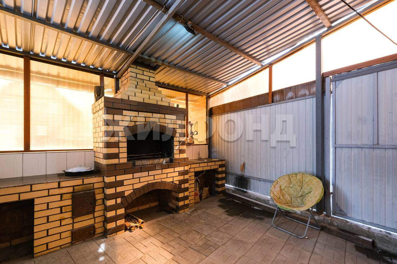 Дом на продажу в Новосибирске, Чемпионская улица фото №20