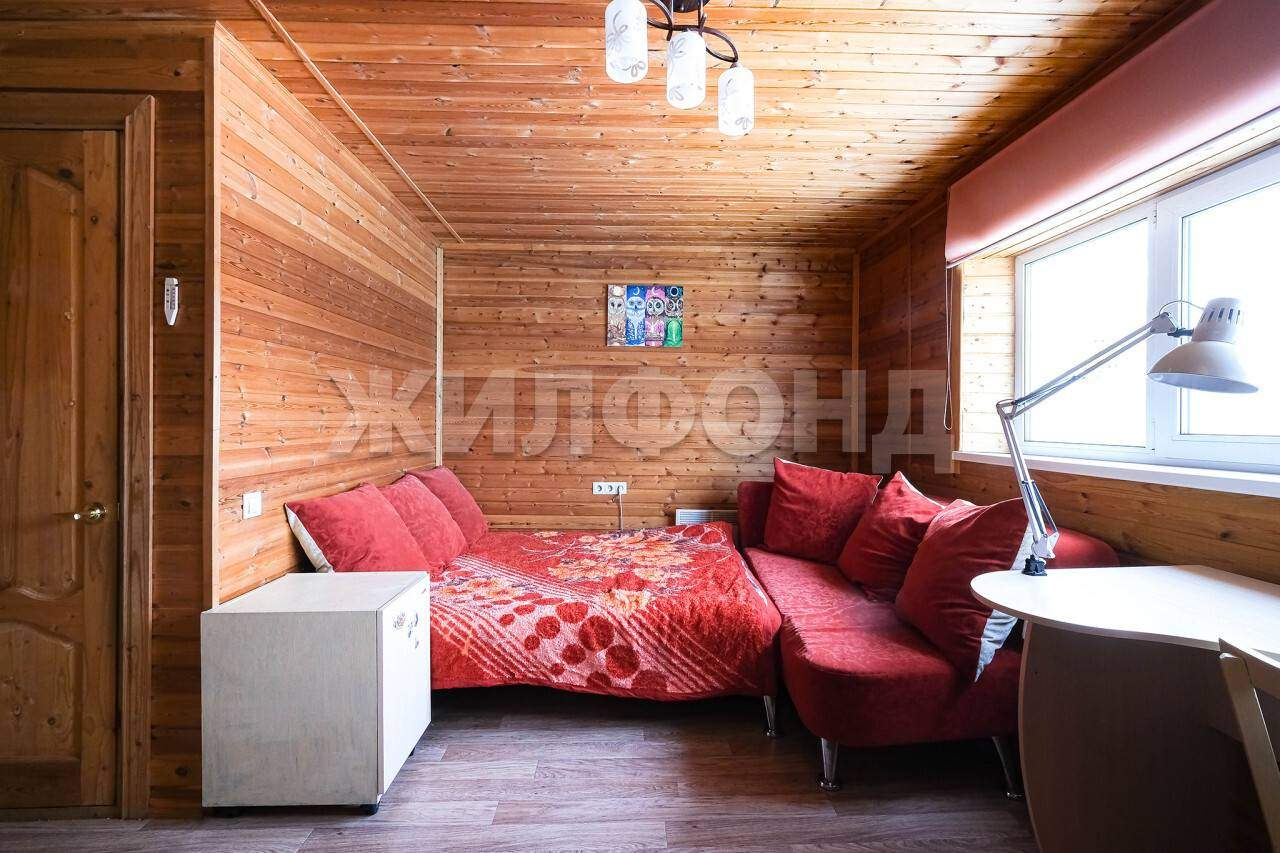 Дом на продажу в Новосибирске, Чемпионская улица фото №16
