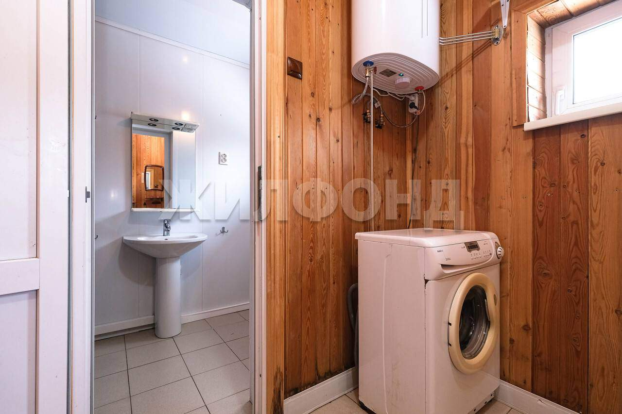 Дом на продажу в Новосибирске, Чемпионская улица фото №7