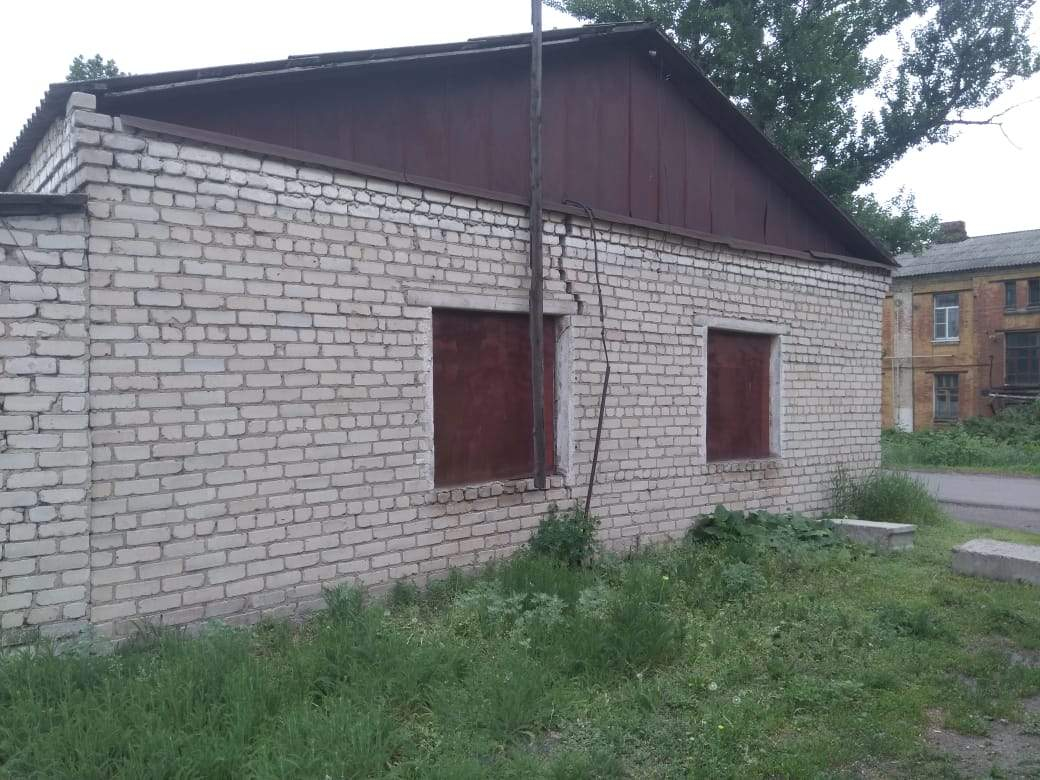 Продам торговое помещение 98.6 м.кв.