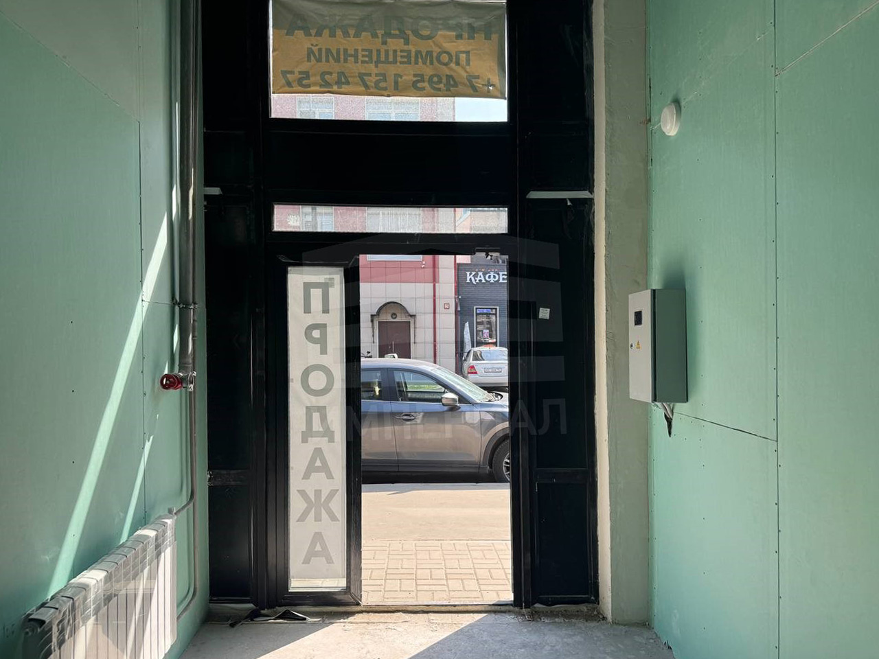 Фото: Продается коммерческое помещение с собственным отдельным входом 10.8м2 test