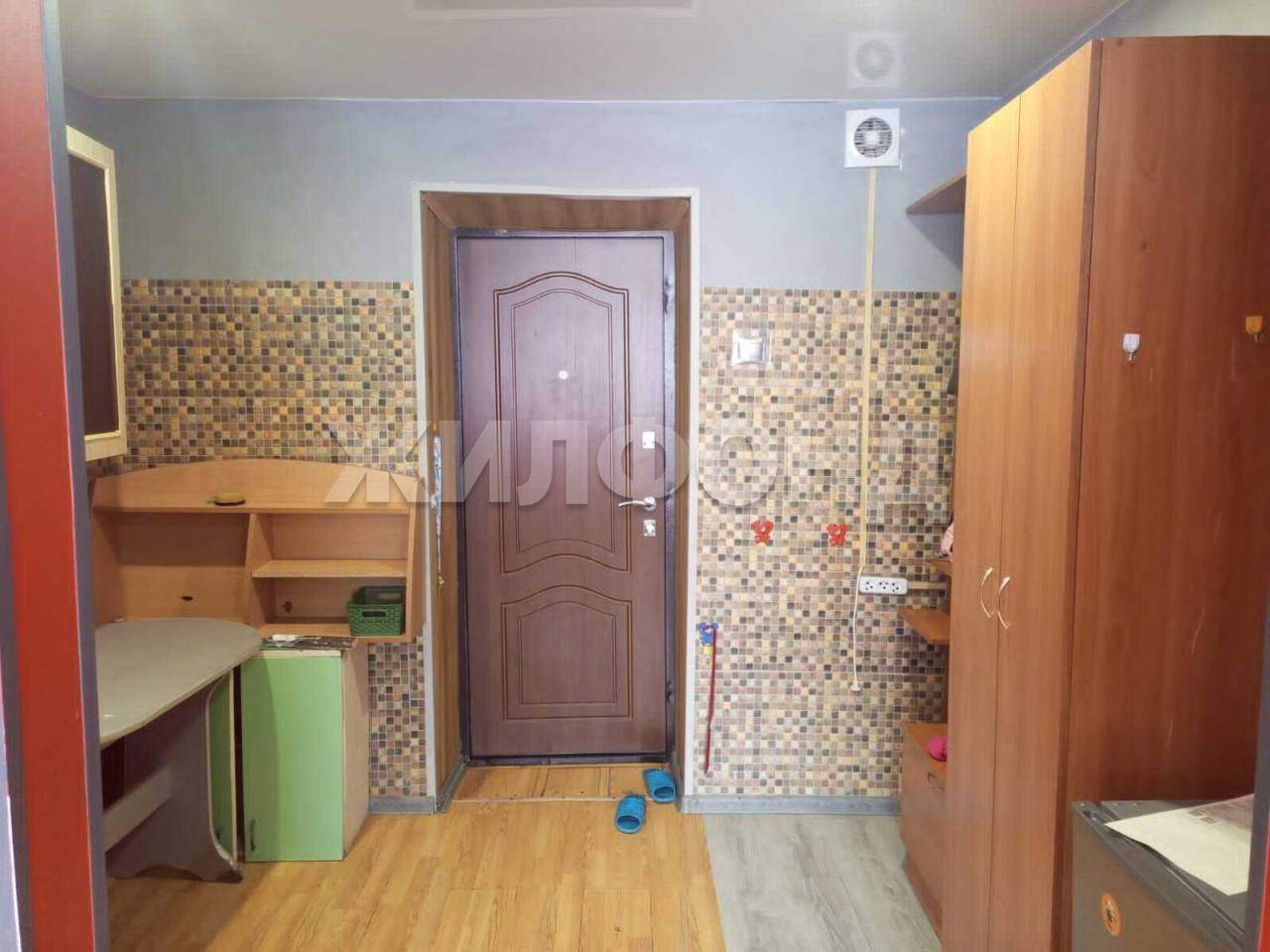 Комната на продажу в Обье, ЖКО Аэропорта улица, 19 фото №1