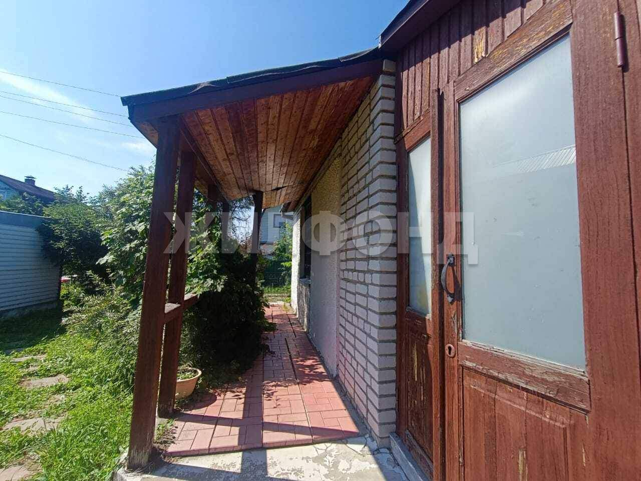 Продам земельный участок 400 м.кв.