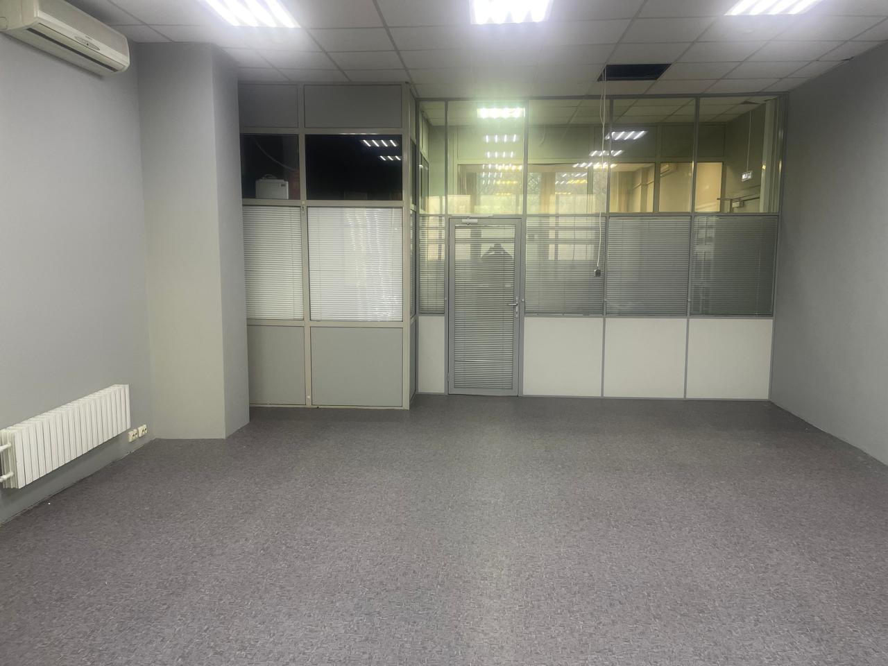 Сдам в аренду офис 66.9 м.кв.