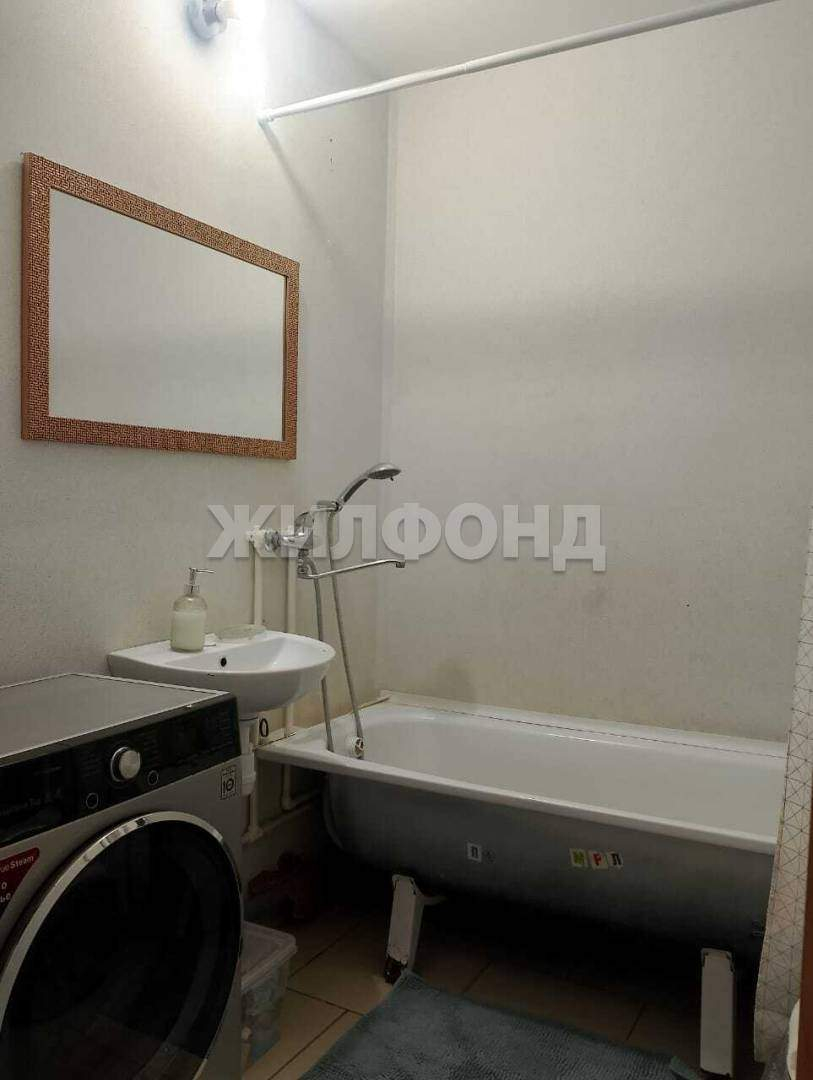 Квартира на продажу в Воронеже, Адмирала Чурсина улица, 4 фото №5