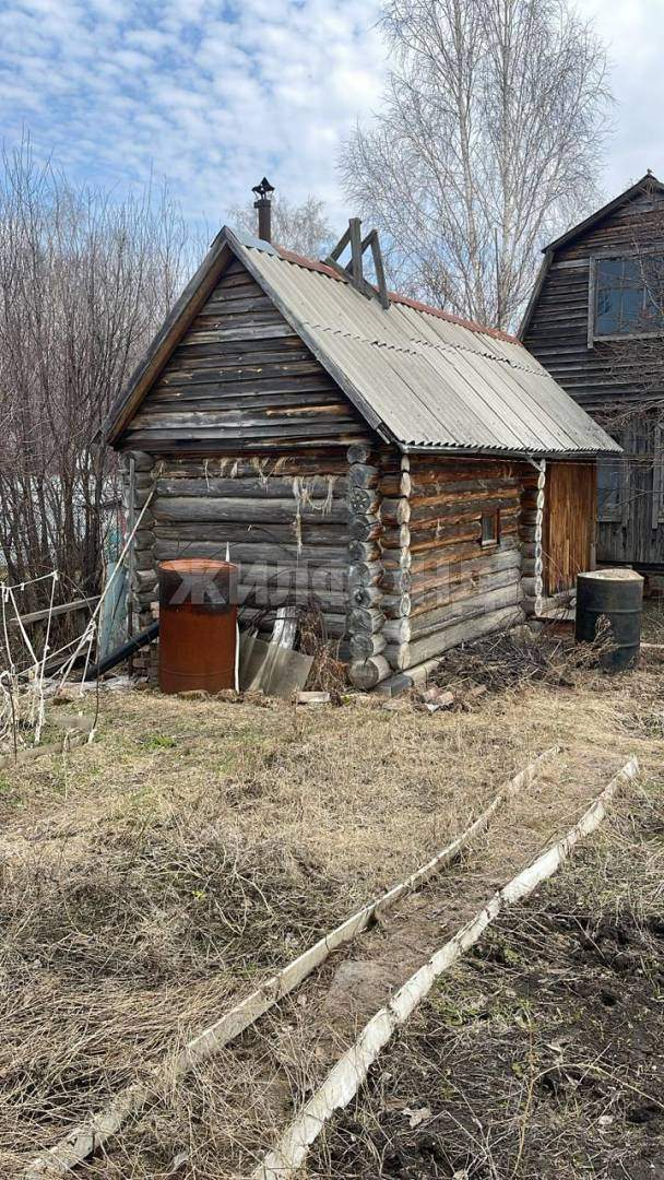 Продам земельный участок 389 м.кв.