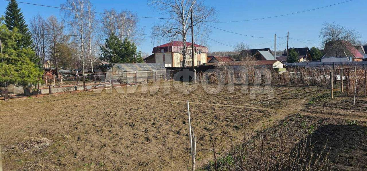 Продам земельный участок 470 м.кв.