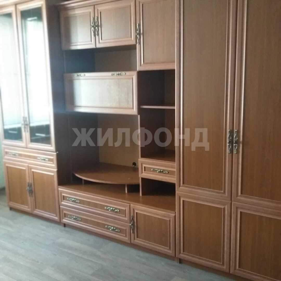 Квартира в аренду в Новосибирске, Героев Революции улица, 33 фото №4
