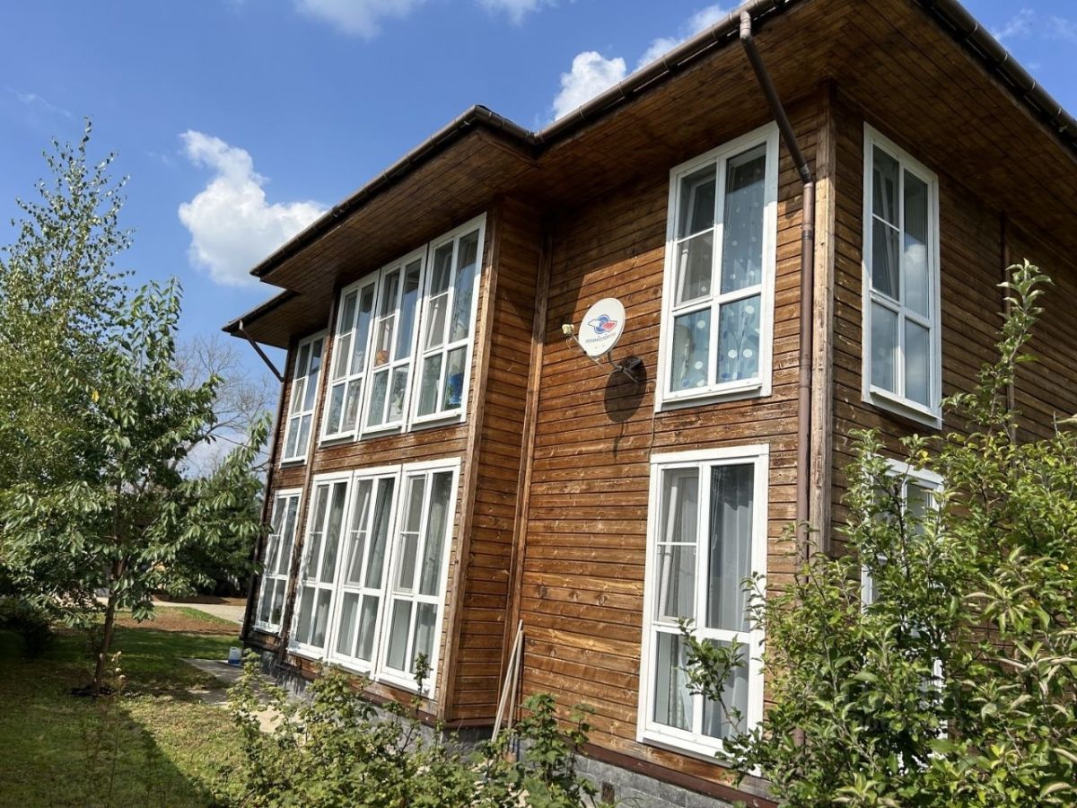 Дом на продажу в деревне Борзые (Истринская Слобода коттеджный поселок), Центральная улица фото №2