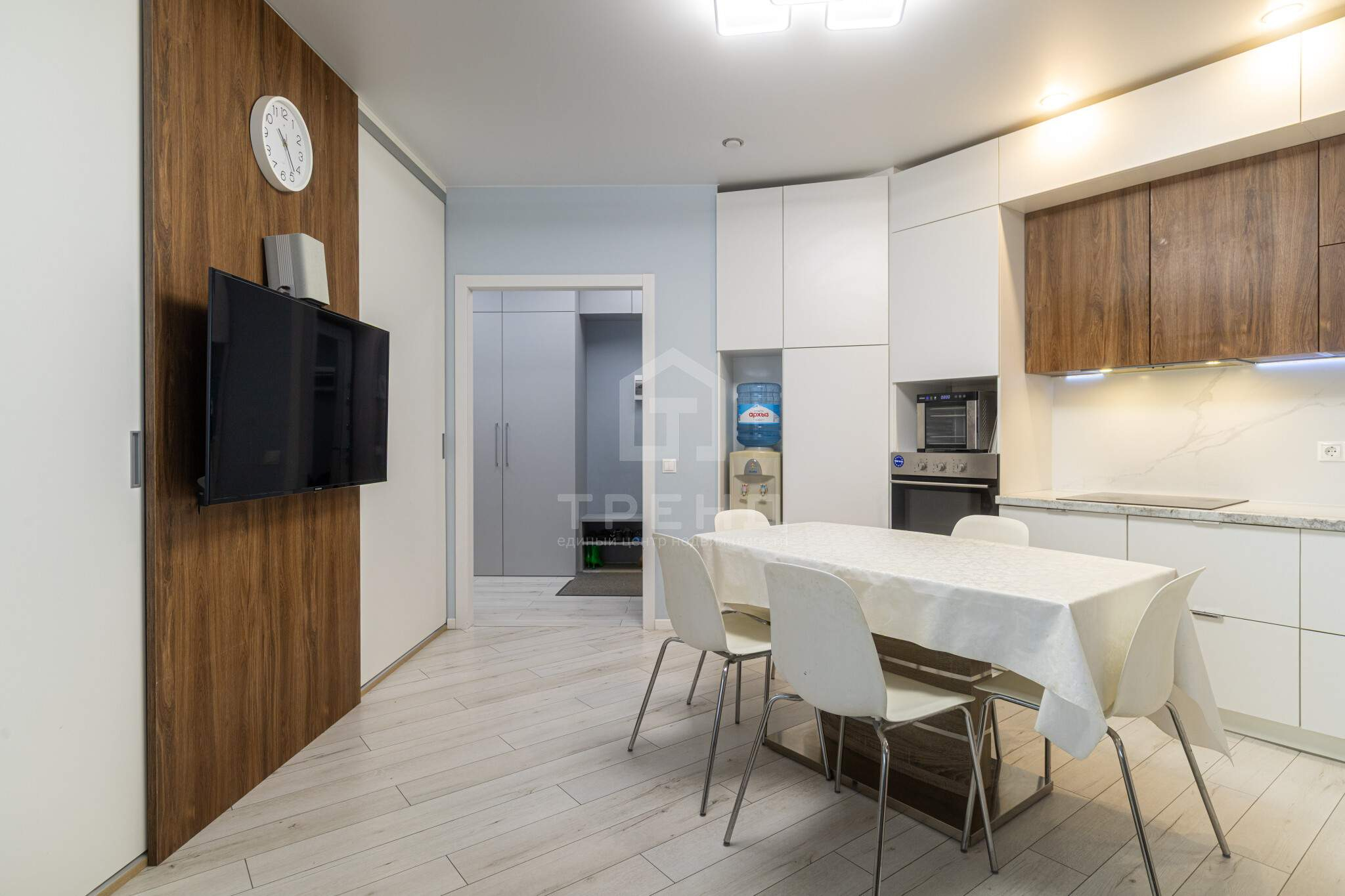 Квартира на продажу в Кудрово, Областная улица, 9к2 фото №1