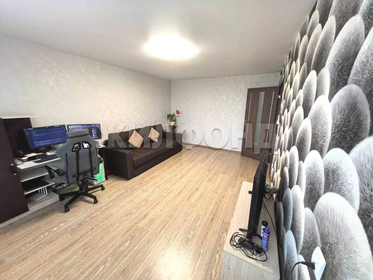 Квартира на продажу в Брянске, Брянского Фронта улица, 20 фото №3