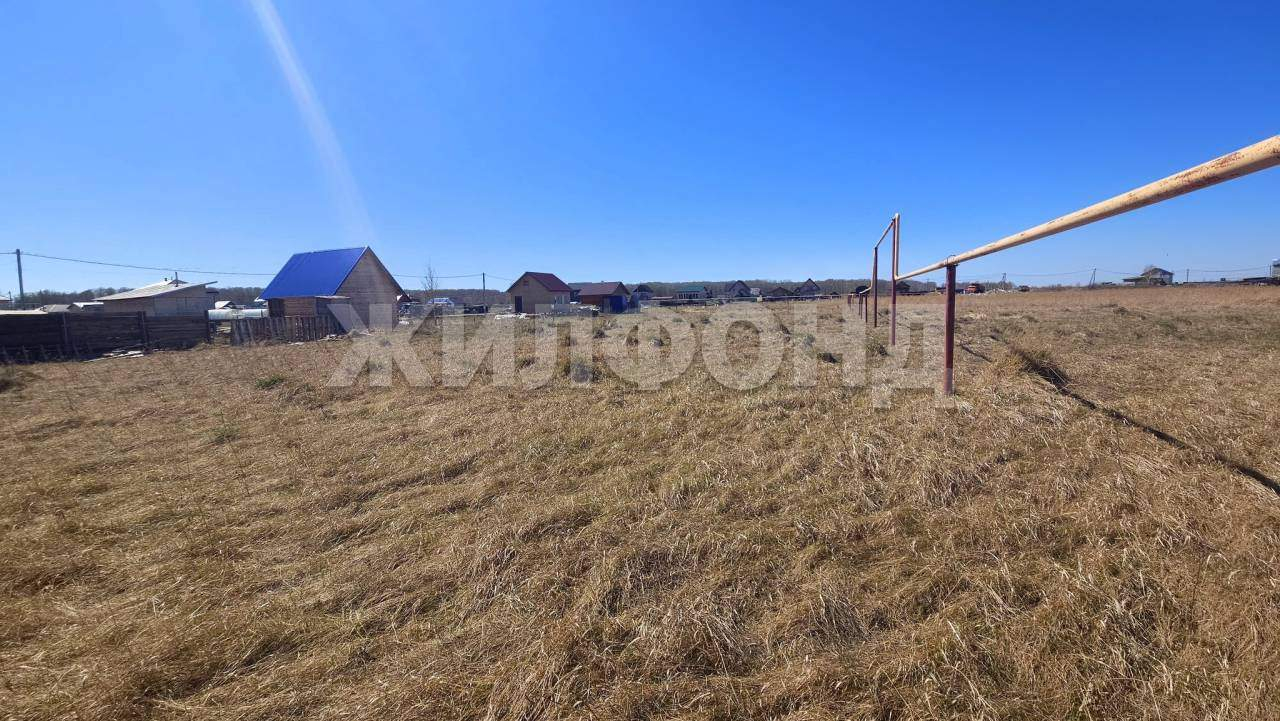 Продам земельный участок 1000 м.кв.