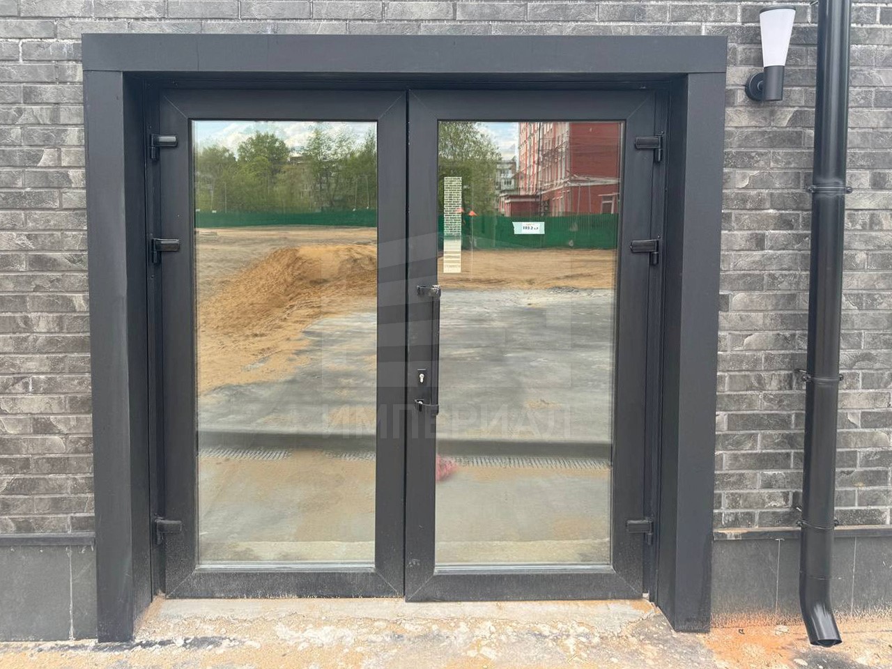 Сдам в аренду помещение свободного назначения 27.4 м.кв.