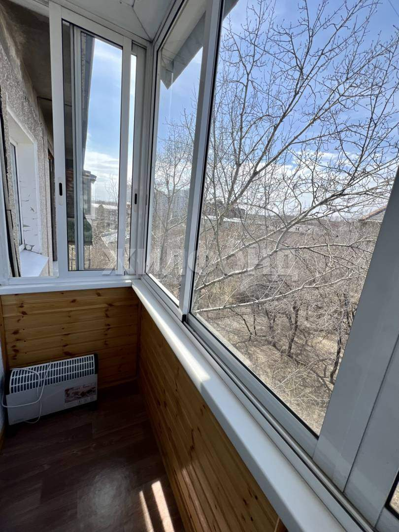 Квартира на продажу в Иркутске, Добролюбова улица, 12 фото №9