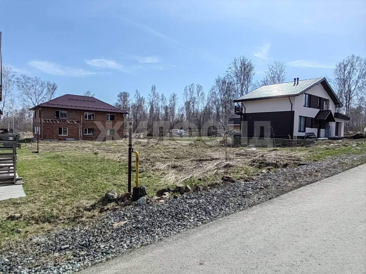 Продам земельный участок 800 м.кв.