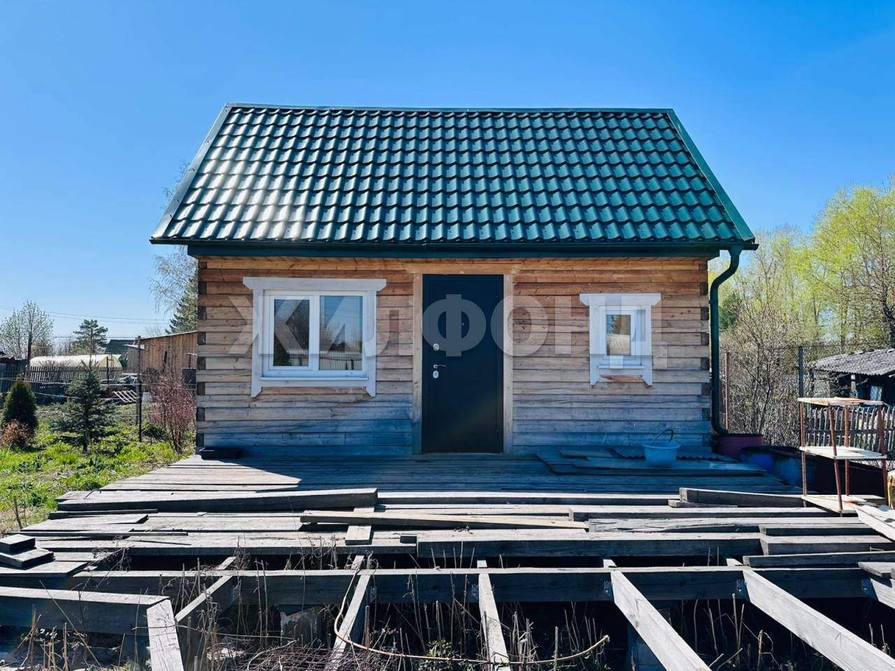 Продам земельный участок 659 м.кв.