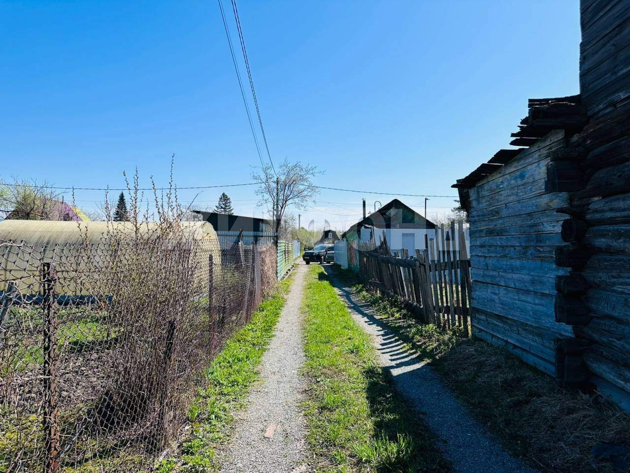 Продам земельный участок 659 м.кв.