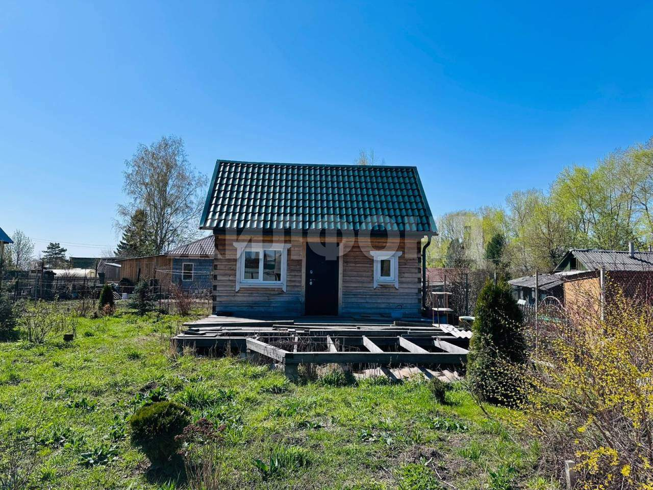 Продам земельный участок 659 м.кв.
