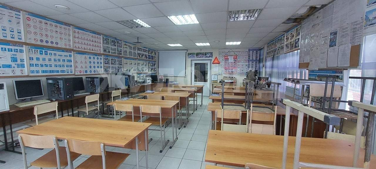 Продам помещение свободного назначения 100 м.кв.
