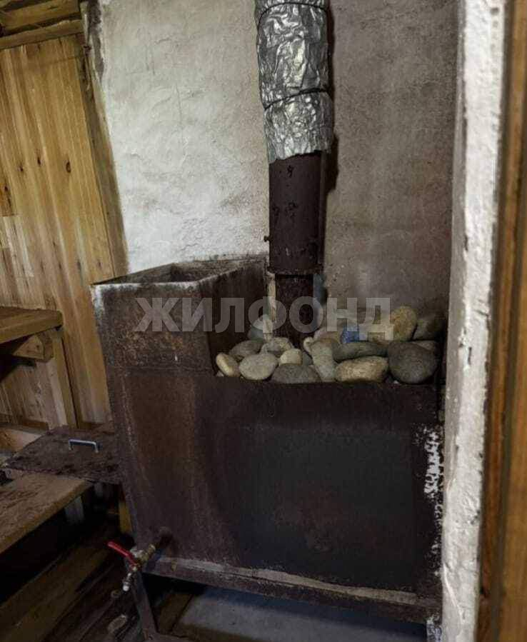 Продам земельный участок 700 м.кв.