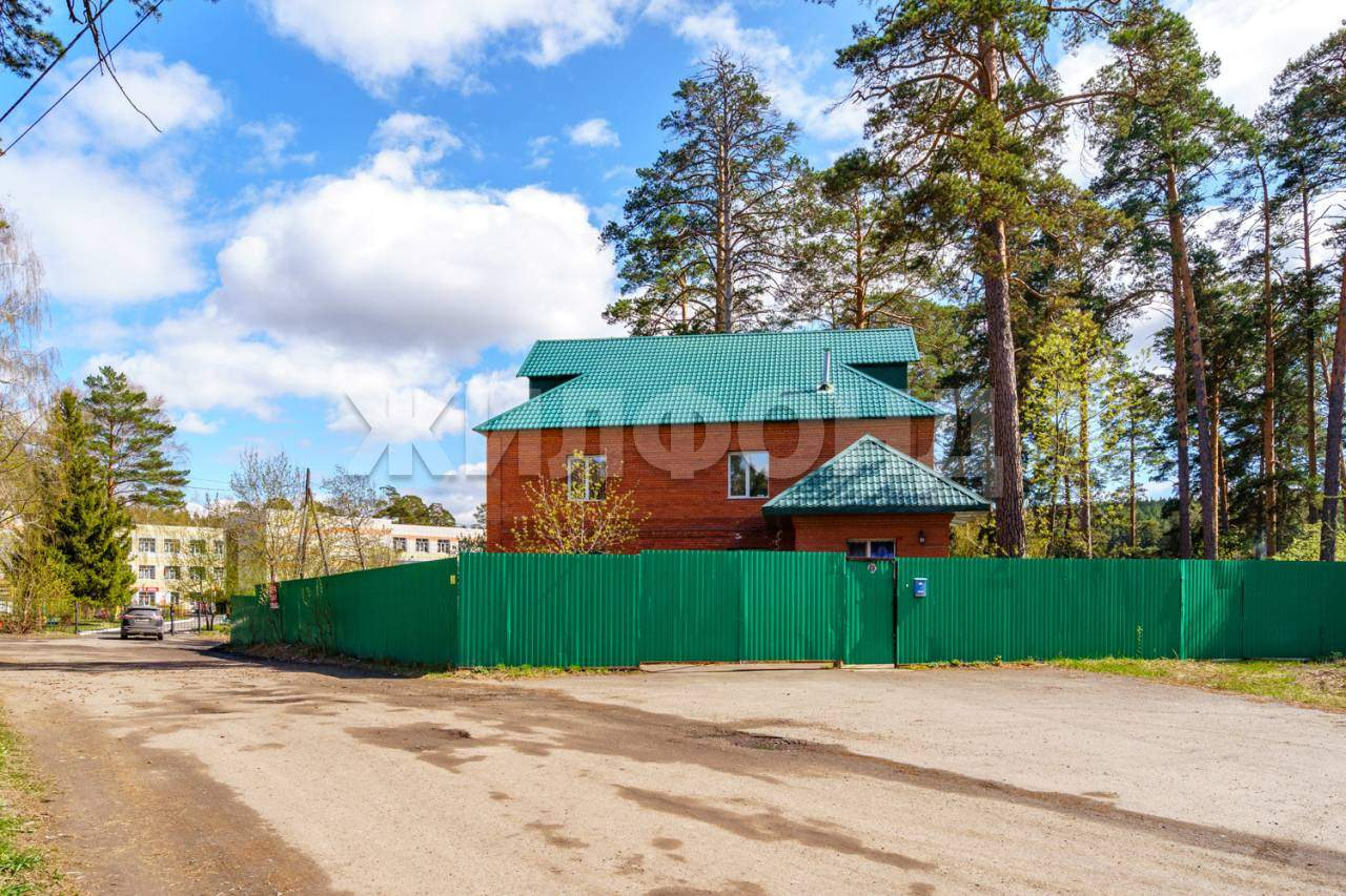 Дом на продажу в Томске, 2-й Басандайский переулок фото №1