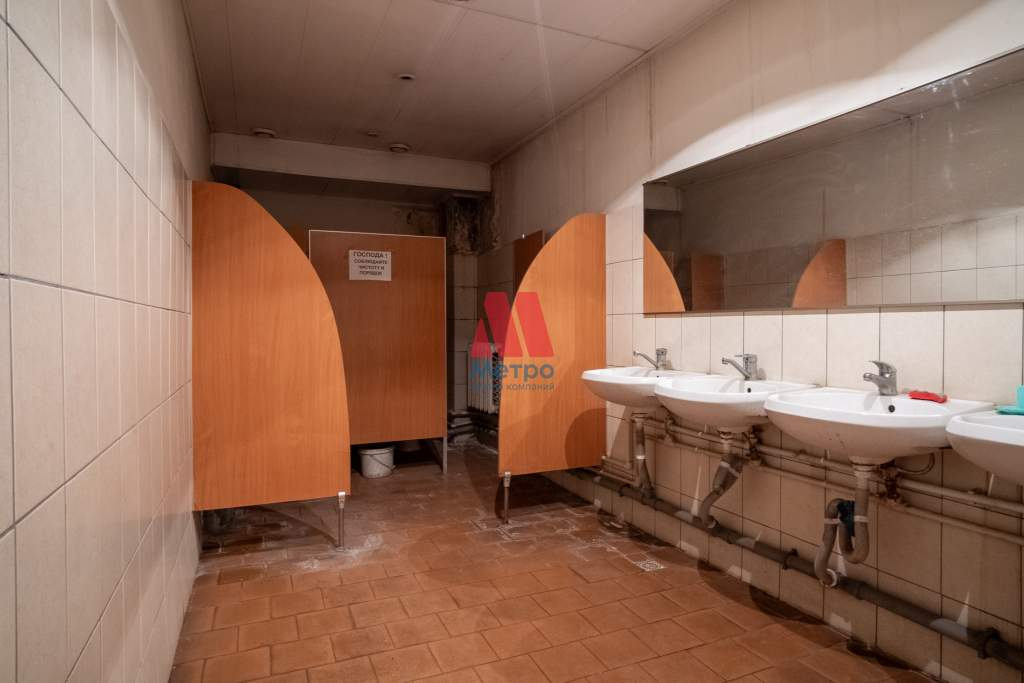 Сдам в аренду склад 1100 м.кв.