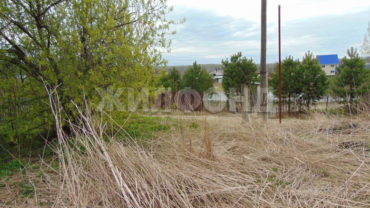 Продам земельный участок 1517 м.кв.