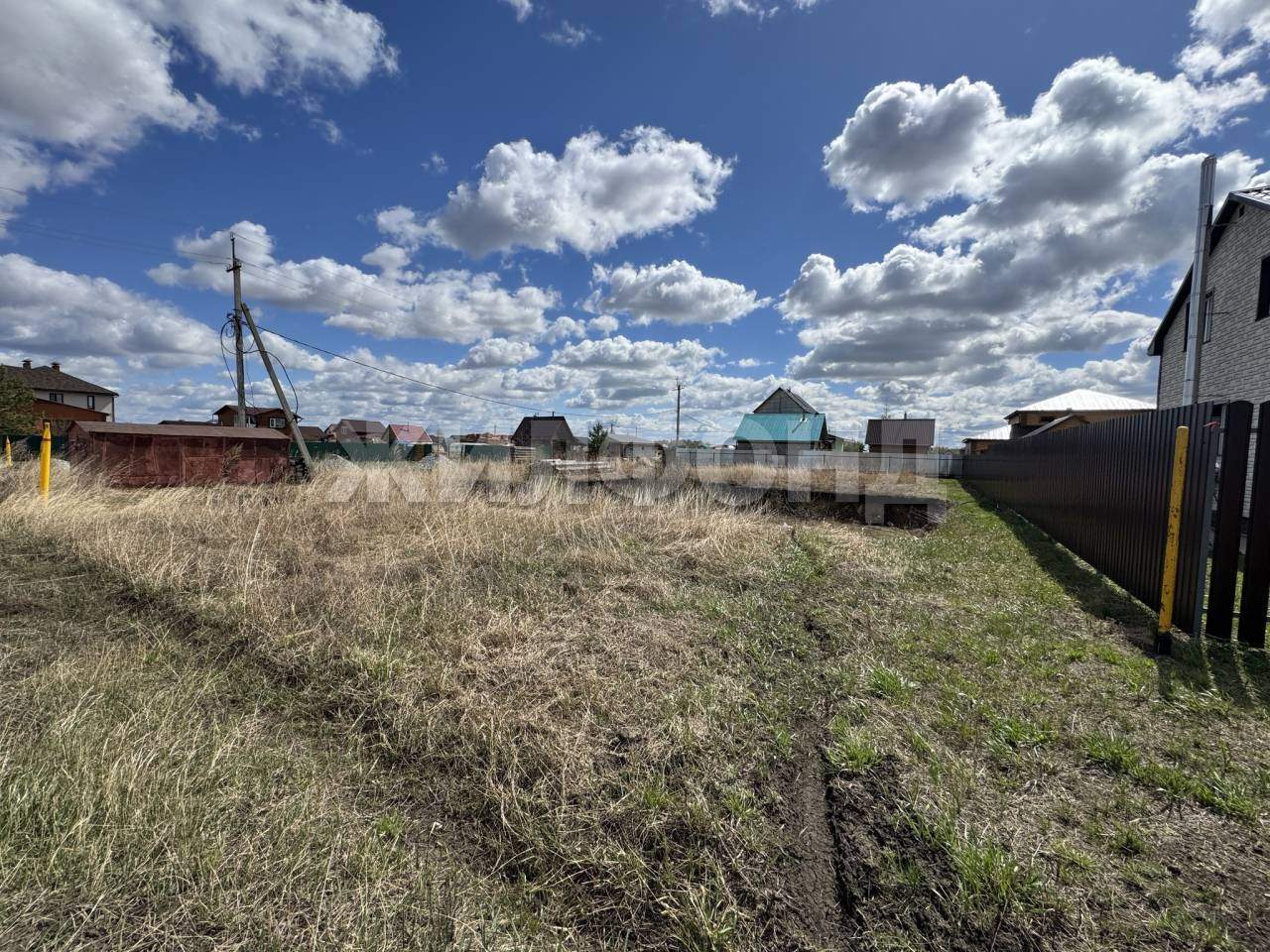 Продам земельный участок 997 м.кв.