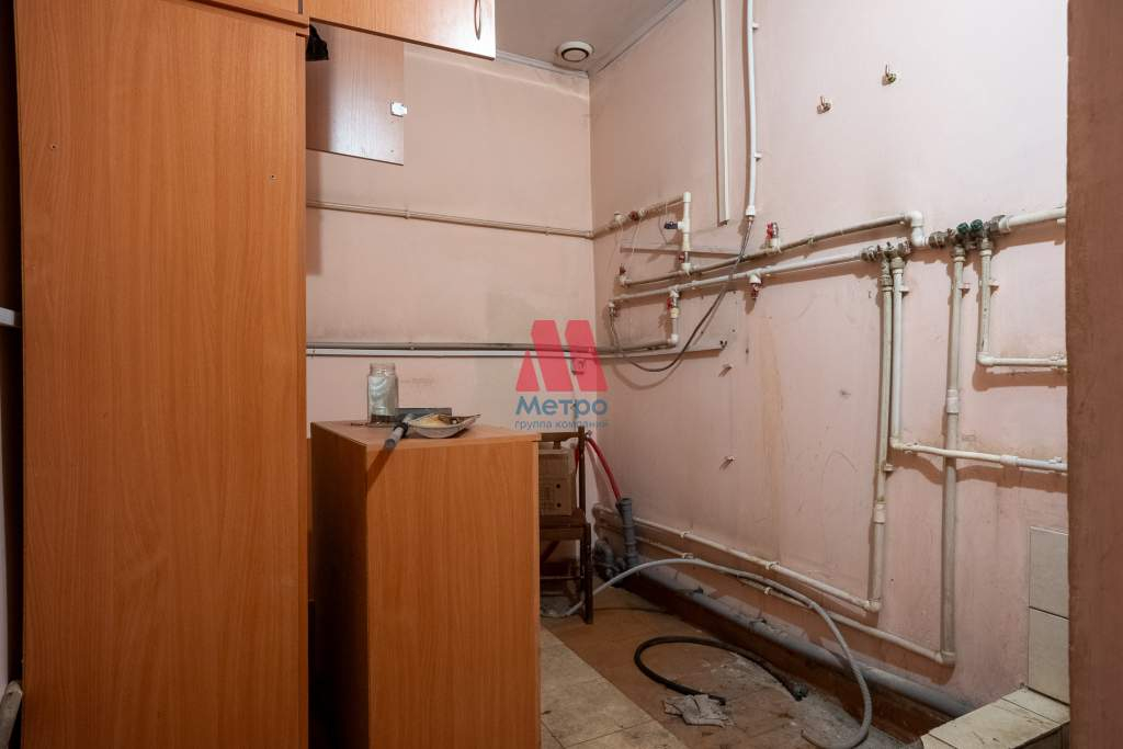 Сдам в аренду склад 1100 м.кв.