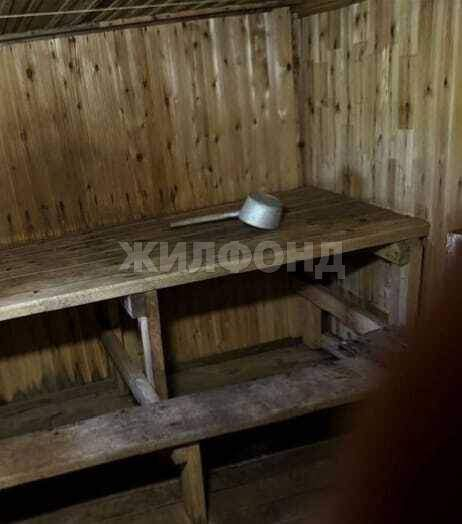 Продам земельный участок 700 м.кв.