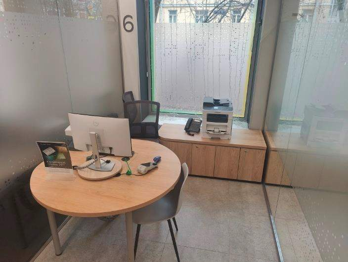 Продам офис 212.7 м.кв.