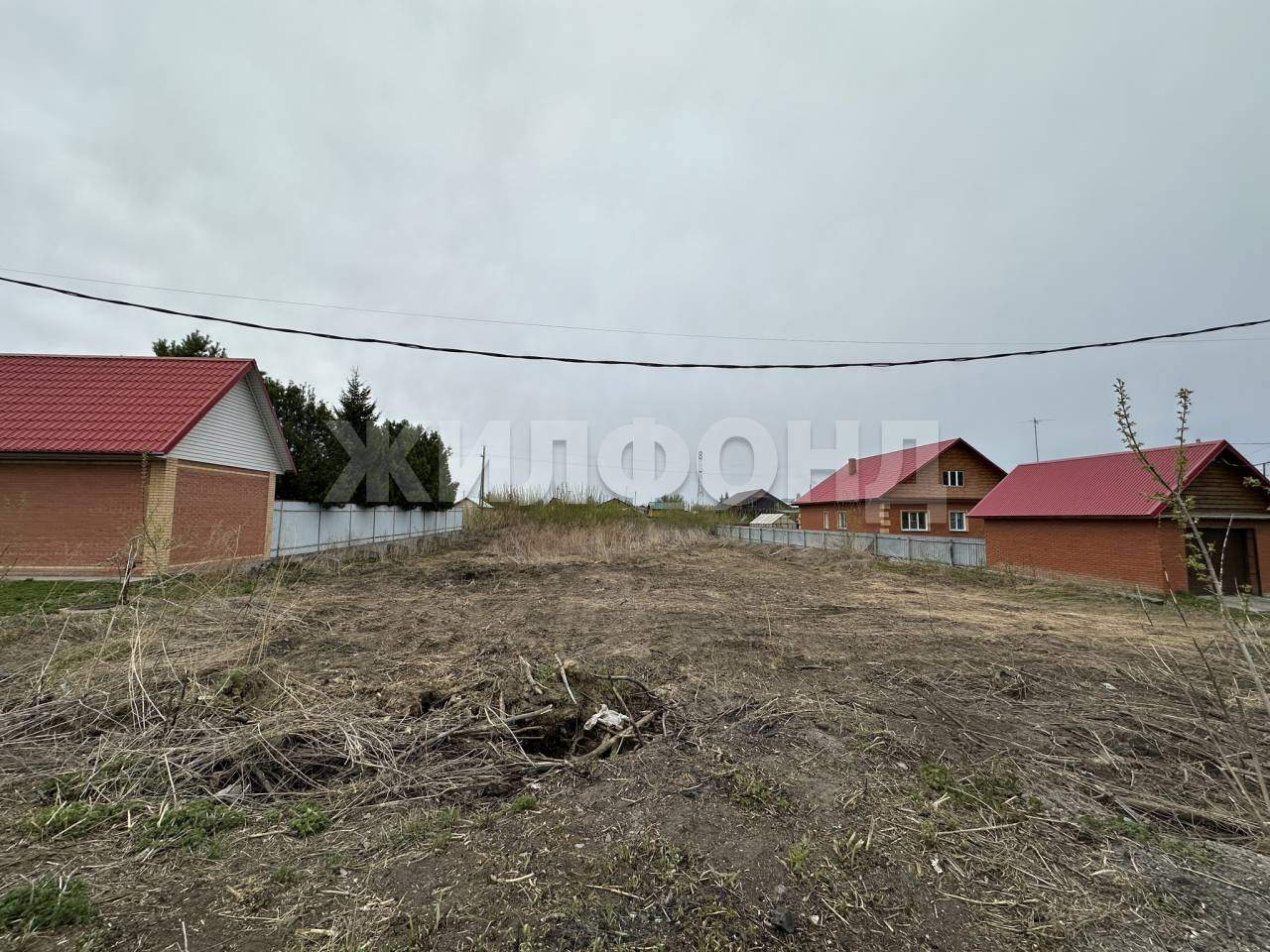 Продам земельный участок 1084 м.кв.