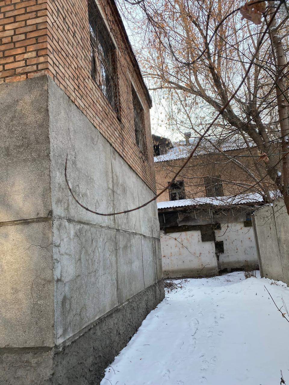 Продам торговое помещение 1376.2 м.кв.