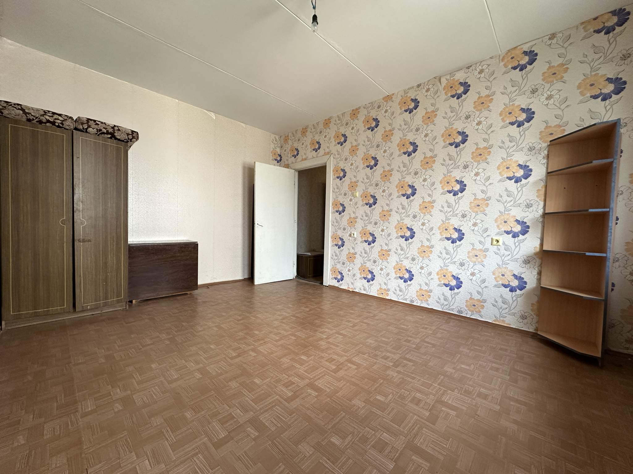 Квартира на продажу в Пскове, Ижорского Батальона улица, 45 фото №0