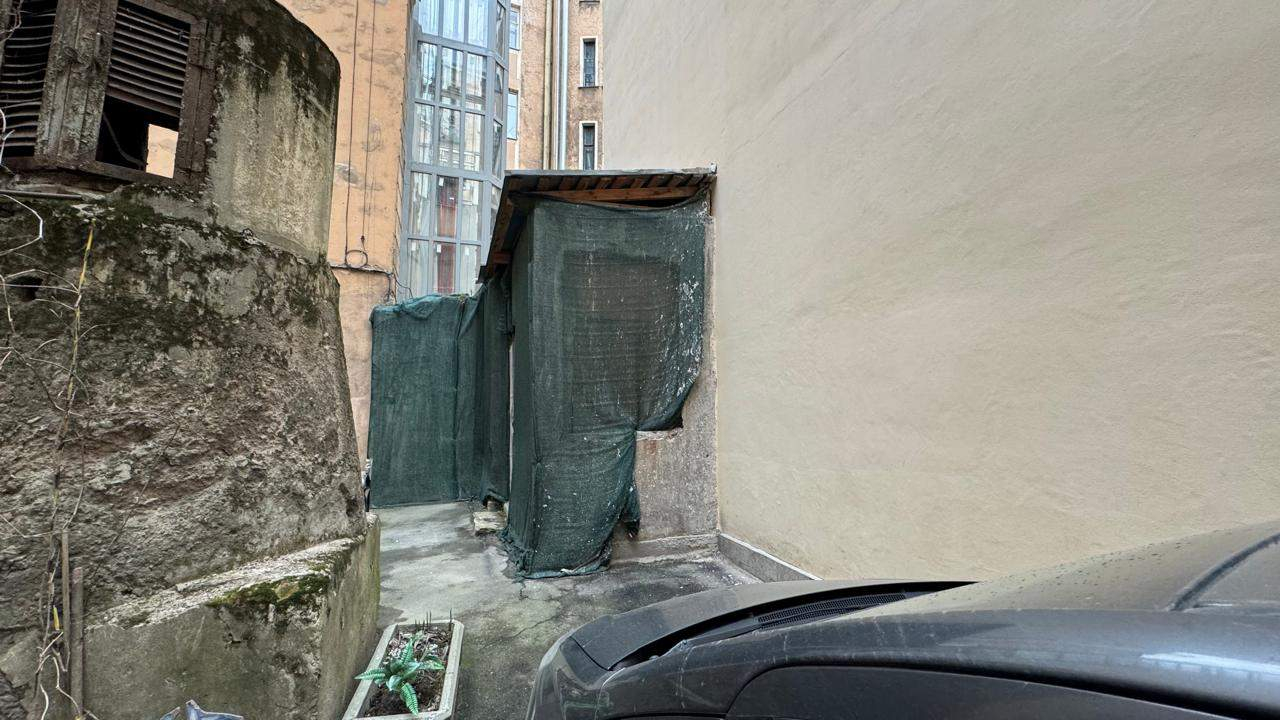 Продам торговое помещение 8 м.кв.