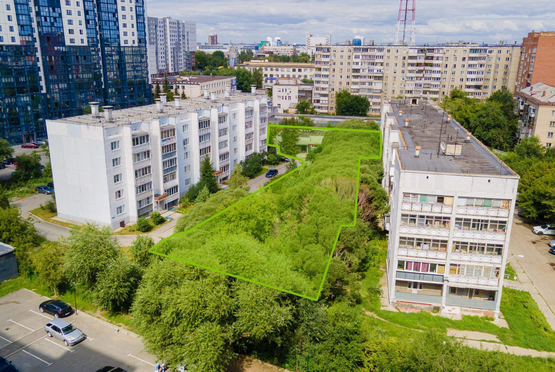 Продам торговое помещение 403.2 м.кв.