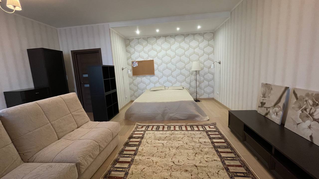 Квартира в аренду в Челябинске, Лесопарковая улица, 5к2 фото №2
