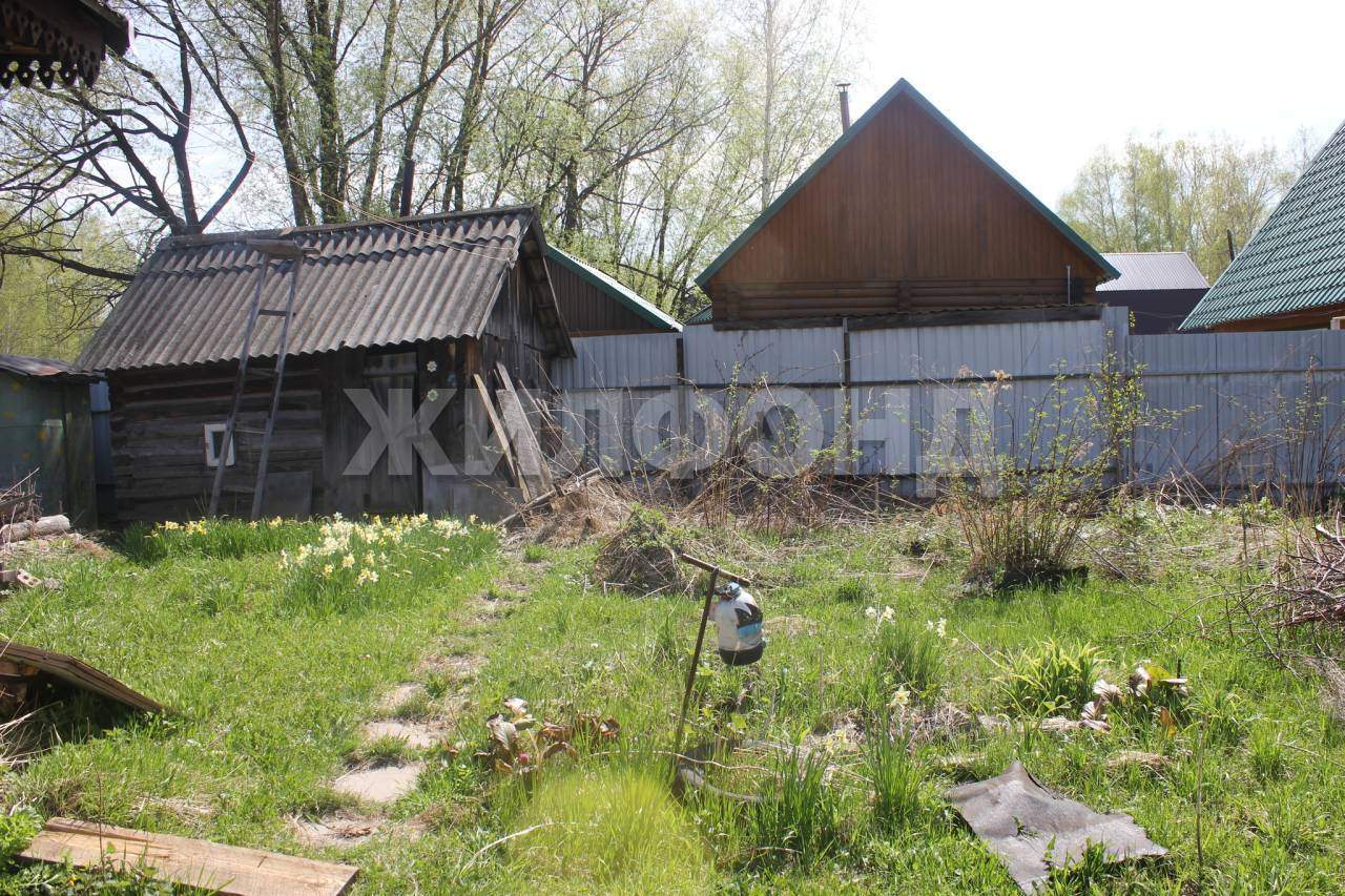 Продам земельный участок 426 м.кв.