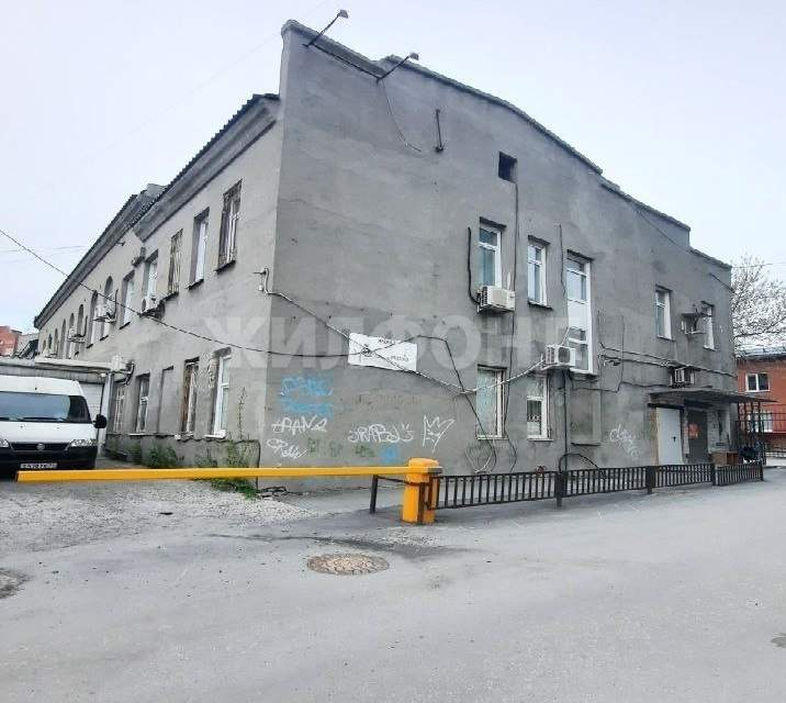 Продам помещение свободного назначения 42 м.кв.