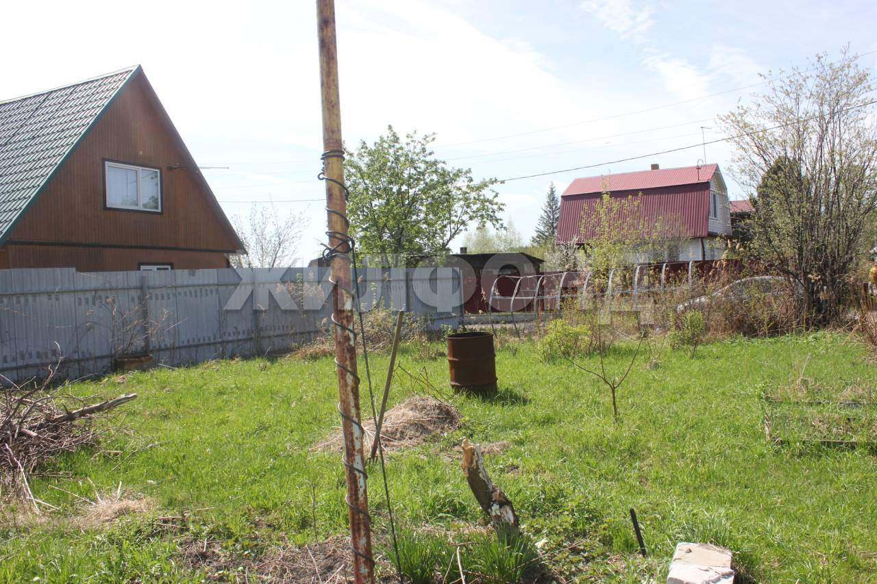 Продам земельный участок 426 м.кв.