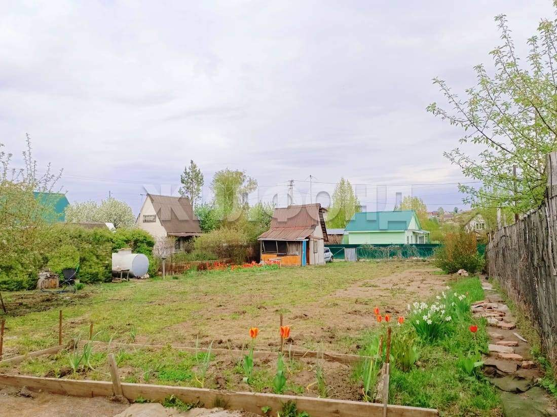 Продам земельный участок 643 м.кв.