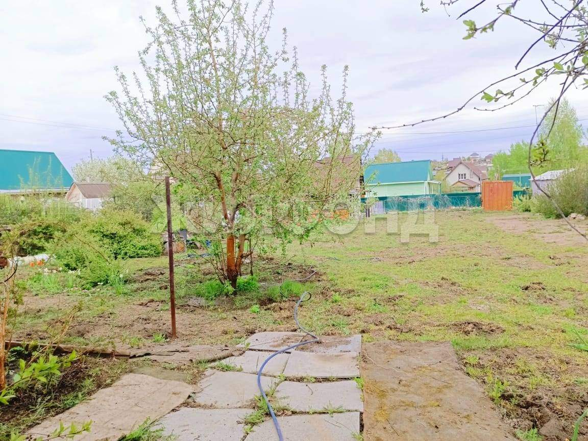 Продам земельный участок 643 м.кв.