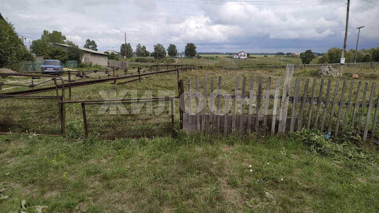 Продам земельный участок 2500 м.кв.